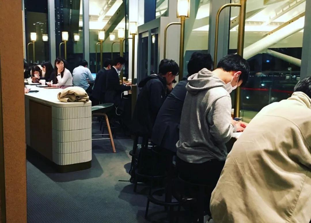 星巴克又放大招！Smart Lounge共享辦公概念店亮相(圖8)
